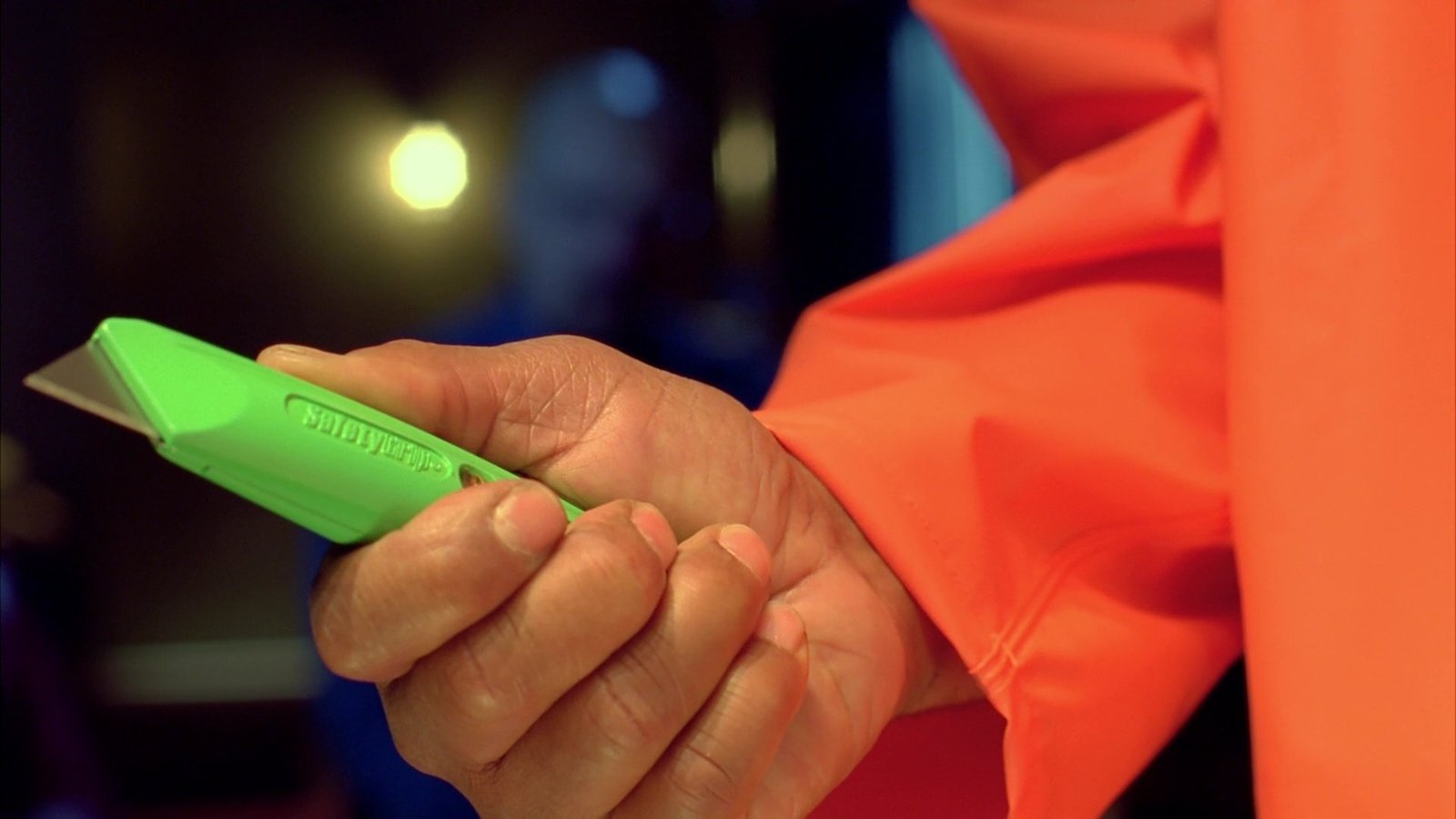 S4E1-Box Cutter