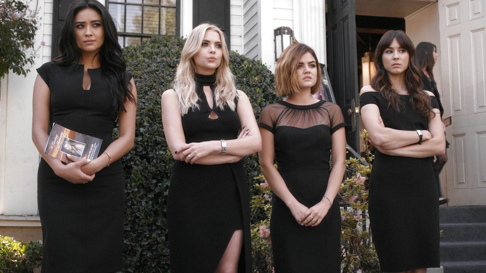 S6E11-Of Late I Think of Rosewood